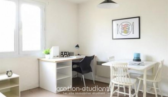 Logement tudiant Studio à Valence (26000)