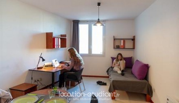 Logement tudiant Studio à Valence (26000)