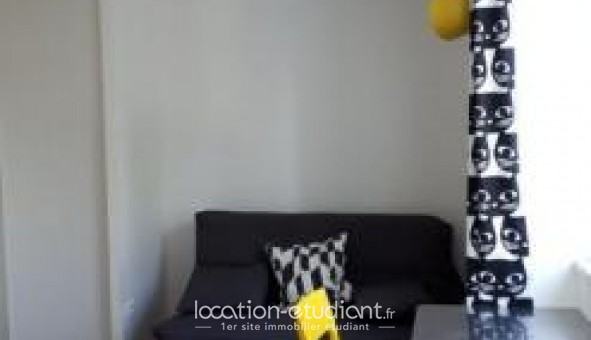 Logement tudiant Studio à Valence (26000)