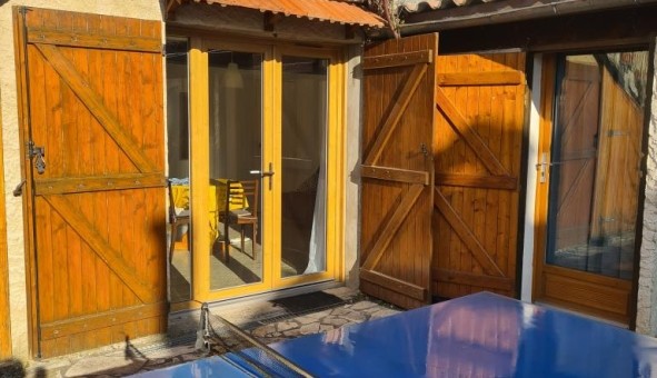 Logement étudiant Location Studio Vide Valence (26000)