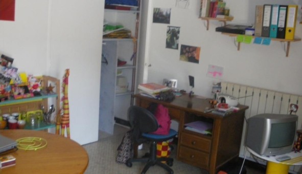 Logement tudiant Studio à Valence (26000)