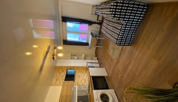 Logement tudiant Location Studio Vide Valence (26000)