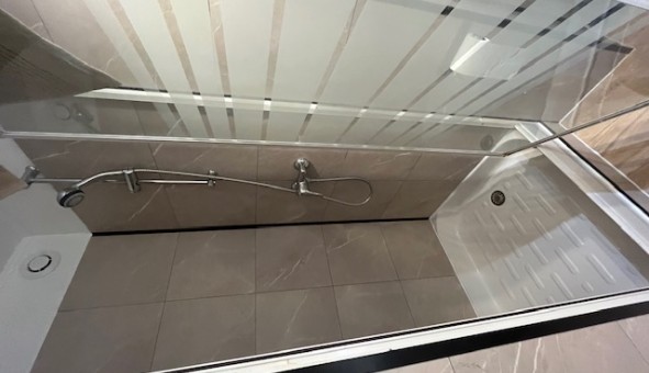 Logement tudiant Studio à Valence (26000)