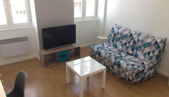 Logement tudiant Studio à Valence (26000)
