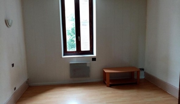 Logement tudiant Studio à Valence (26000)