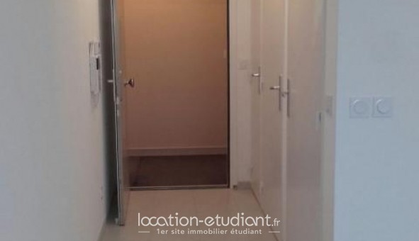 Logement tudiant Studio à Valence (26000)