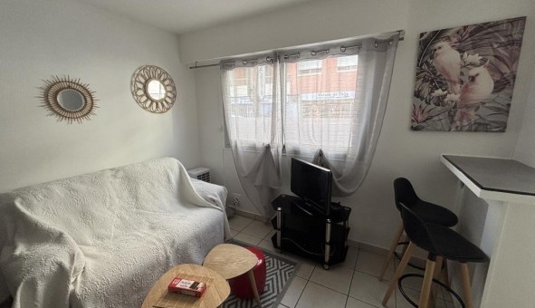 Logement tudiant Location Studio Vide Vallauris (06220)