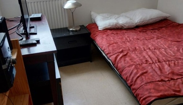 Logement tudiant Location Studio Vide Vannes (56000)