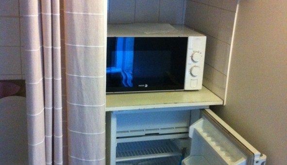 Logement tudiant Studio à Vanves (92170)