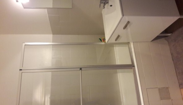 Logement tudiant Studio à Vanves (92170)