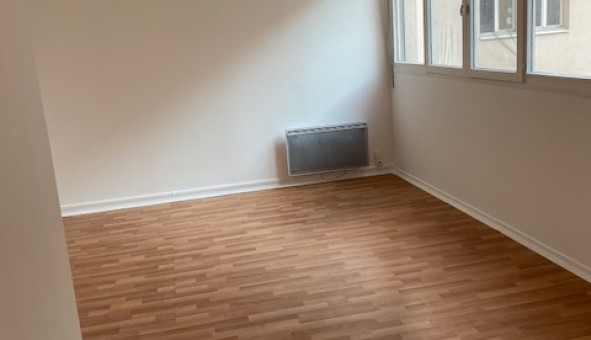 Logement tudiant Studio à Vanves (92170)