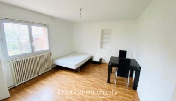 Logement étudiant Studio à Varennes lès Mâcon (71000)