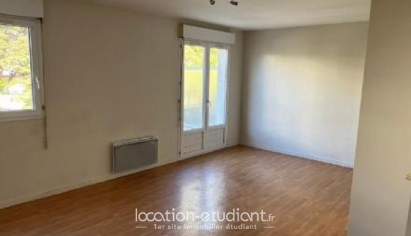 Logement tudiant Studio à Vaujours (93410)