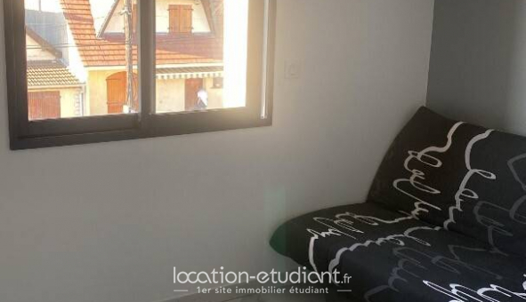 Logement tudiant Studio à Vaujours (93410)