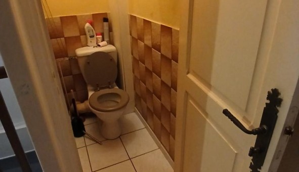 Logement tudiant Studio à Vaulx en Velin (69120)