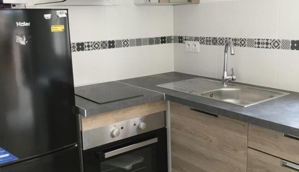 Logement �tudiant Location Studio Vide Vaulx en Velin (69120)