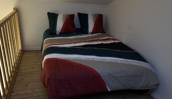 Logement �tudiant Studio &agrave; Vaulx en Velin (69120)