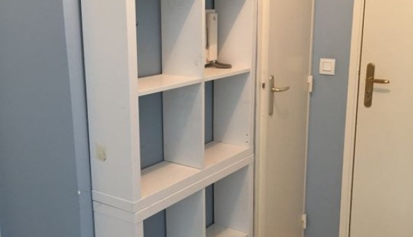 Logement �tudiant Studio &agrave; Vaulx en Velin (69120)