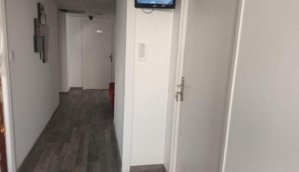 Logement �tudiant Studio &agrave; Vaulx en Velin (69120)