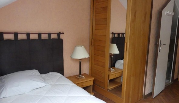 Logement tudiant Studio à Vaural (95490)