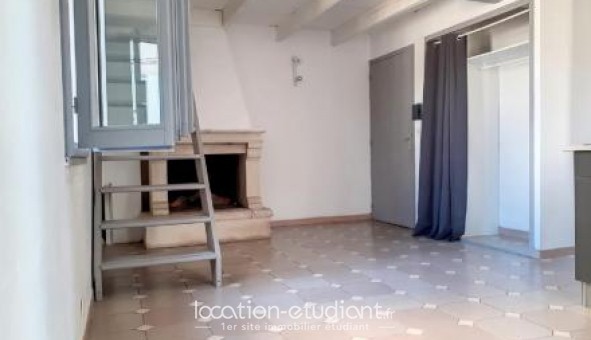 Logement tudiant Studio à Vauvert (30600)