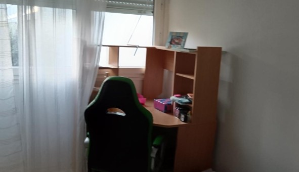 Logement tudiant Studio à Vlizy Villacoublay (78140)