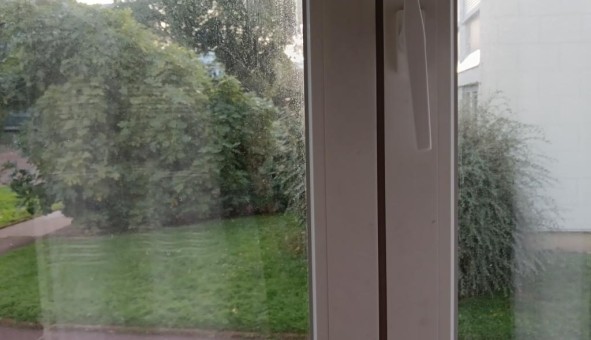 Logement tudiant Studio à Vlizy Villacoublay (78140)