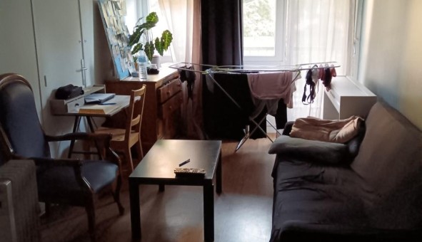 Logement tudiant Studio à Vlizy Villacoublay (78140)