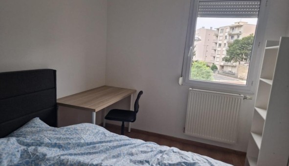 Logement tudiant Studio à Vnissieux (69200)