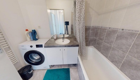 Logement tudiant Studio à Vnissieux (69200)