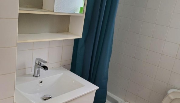 Logement tudiant Studio à Vnissieux (69200)