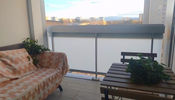 Logement tudiant Studio à Vnissieux (69200)