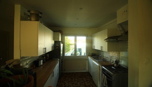 Logement tudiant Studio à Vnissieux (69200)