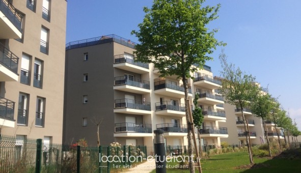 Logement tudiant Studio à Vnissieux (69200)