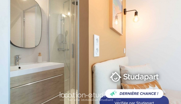 Logement étudiant Studio &agrave; Vénissieux (69200)