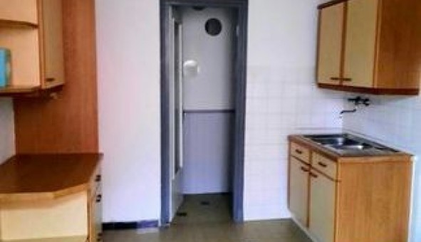 Logement �tudiant Studio &agrave; V�nissieux (69200)