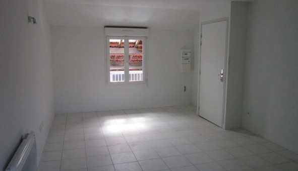 Logement �tudiant Studio &agrave; V�nissieux (69200)