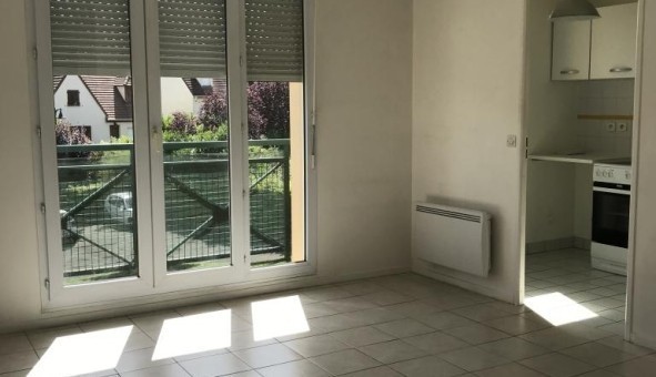 Logement tudiant Studio à Verneuil sur Seine (78480)