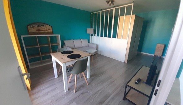 Logement tudiant Location Studio Vide Verneuil sur Seine (78480)