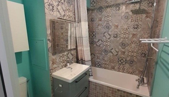 Logement tudiant Studio à Verneuil sur Seine (78480)