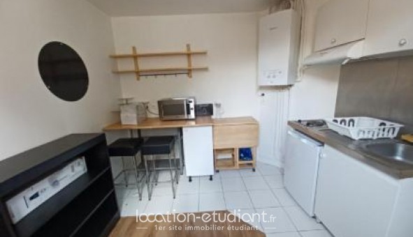 Logement tudiant Studio à Verrires le Buisson (91370)