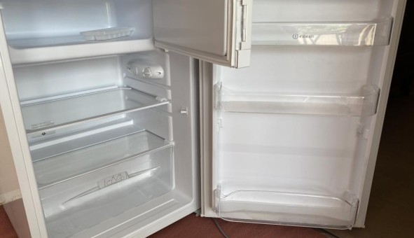 Logement tudiant Studio à Verrires le Buisson (91370)
