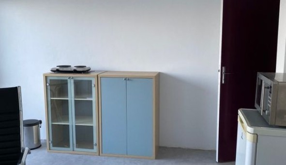 Logement �tudiant Studio &agrave; Verri�res le Buisson (91370)