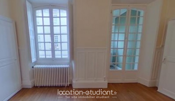 Logement tudiant Studio à Versailles (78000)