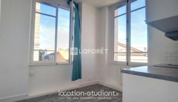 Logement tudiant Studio à Versailles (78000)