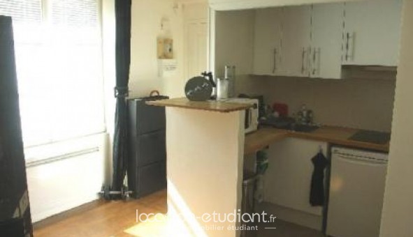 Logement étudiant Studio à Versailles (78000)