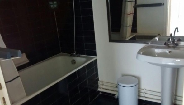 Logement tudiant Studio à Versailles (78000)