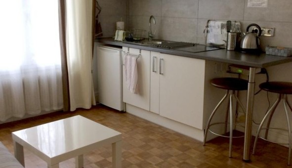 Logement tudiant Location Studio Vide Versailles (78000)