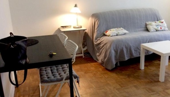 Logement tudiant Studio à Versailles (78000)