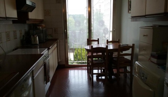 Logement tudiant Studio à Versailles (78000)